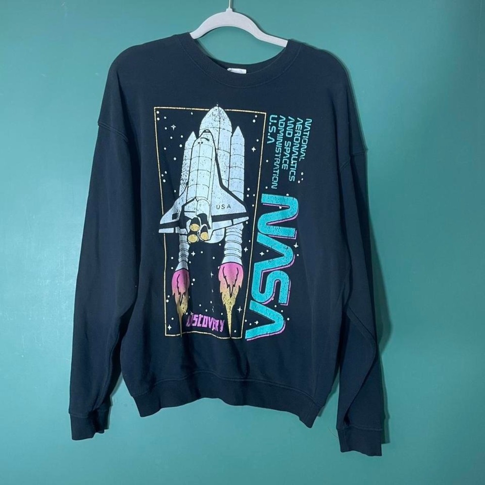 Vintage 1980s NASA‎ Discovery black crewneck sweatshirt